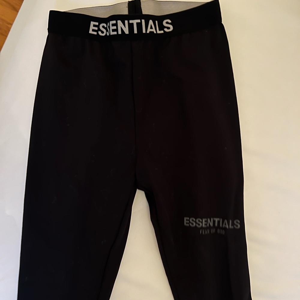 Essentials leggings